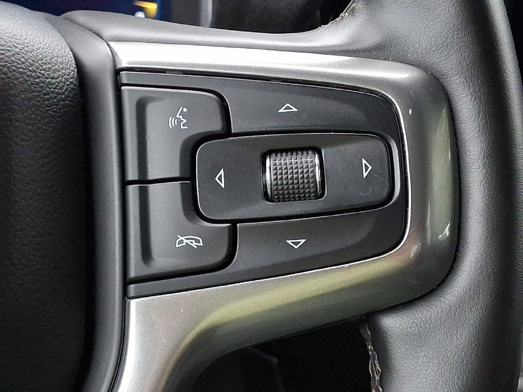 Used 2025 Chevrolet Silverado 1500 LT AWD/4WD image 49