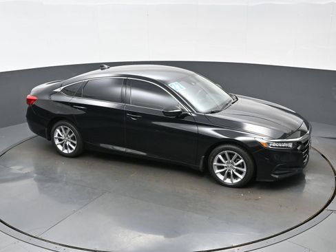 Used 2022 Honda Accord LX image 40