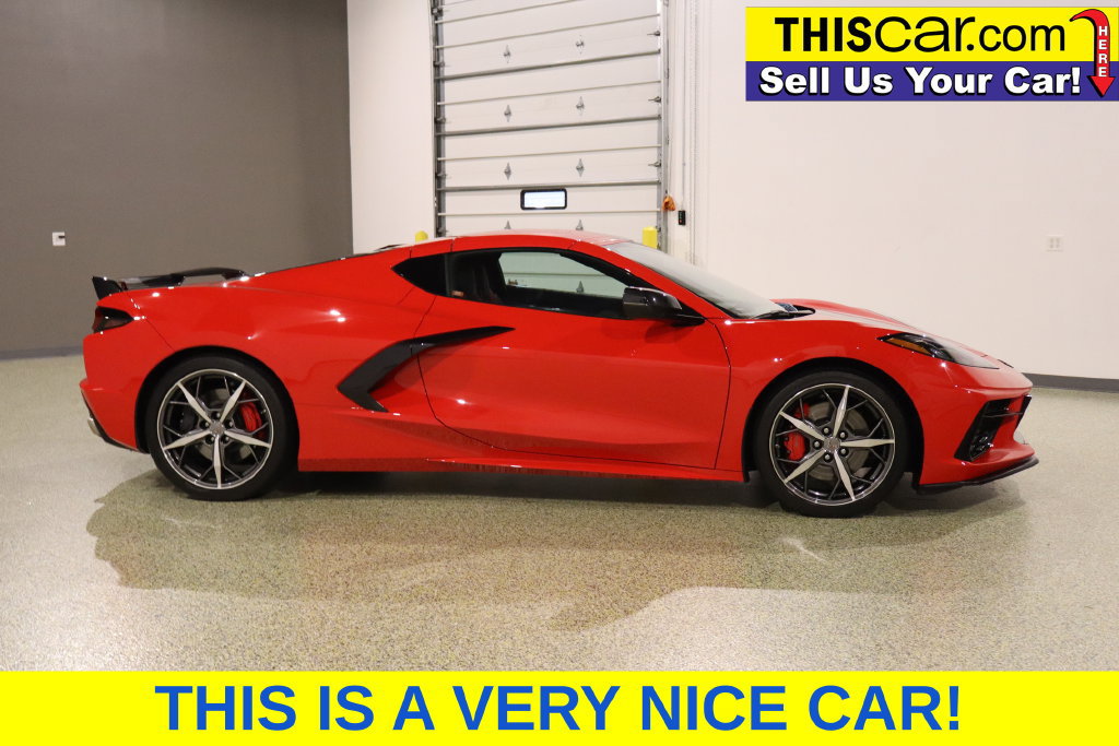 Used 2022 Chevrolet Corvette Stingray Preferred Cpe w/ Z51 Performance Package RWD image 11