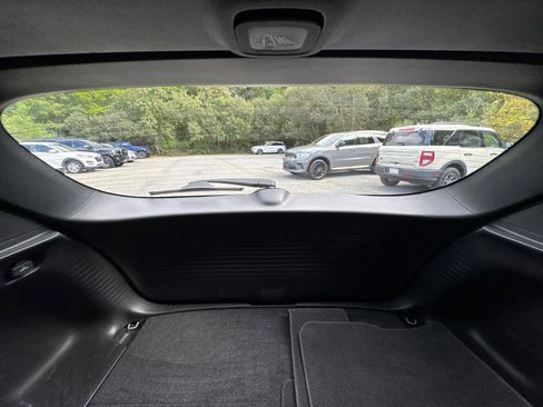 Certified 2024 Honda HR-V Sport image 37