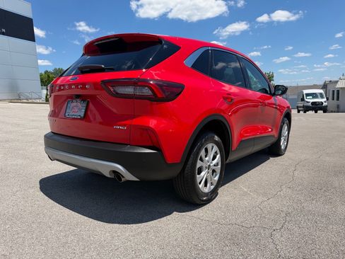 Used 2024 Ford Escape Active AWD/4WD image 16