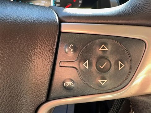 Used 2017 GMC Yukon XL Denali w/ Open Road Package image 36