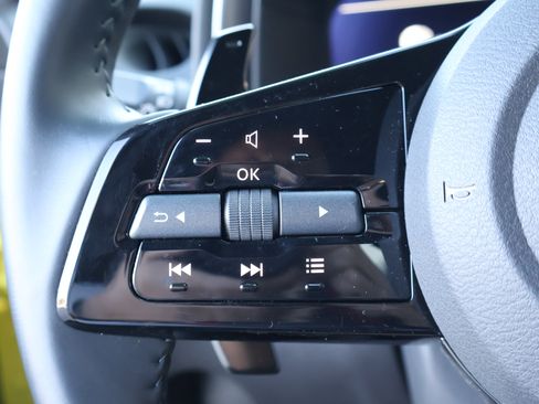 Used 2024 Nissan Z Performance w/ Floor Mat Package image 20