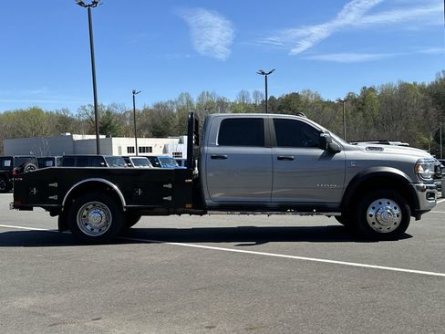 Used 2024 RAM 4500 SLT w/ Quick Order Package 2YG SLT image 7