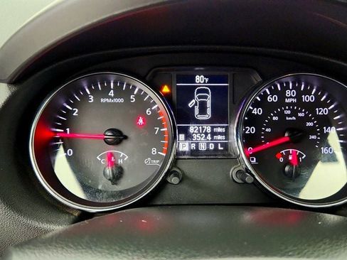 Used 2013 Nissan Rogue SL AWD/4WD image 15