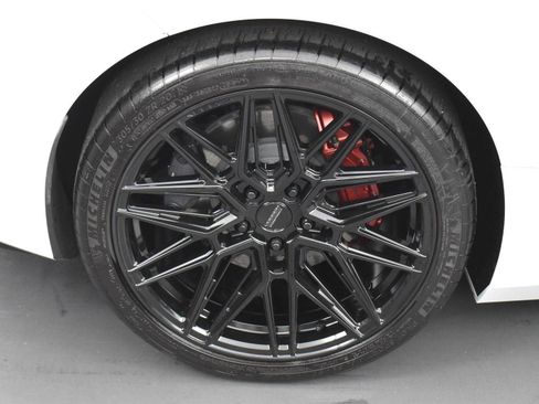 Used 2021 Chevrolet Corvette 2LT image 42