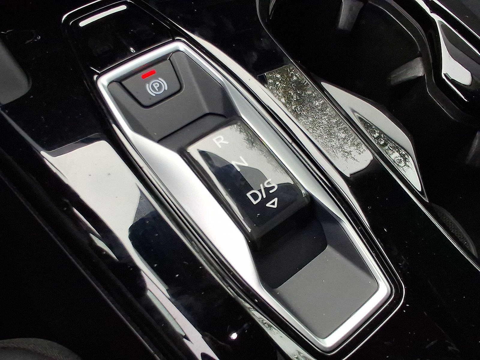 Certified 2025 Audi Q5 Premium w/ Convenience Package AWD/4WD image 18