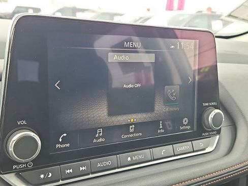 Certified 2025 Nissan Rogue SV AWD/4WD image 25