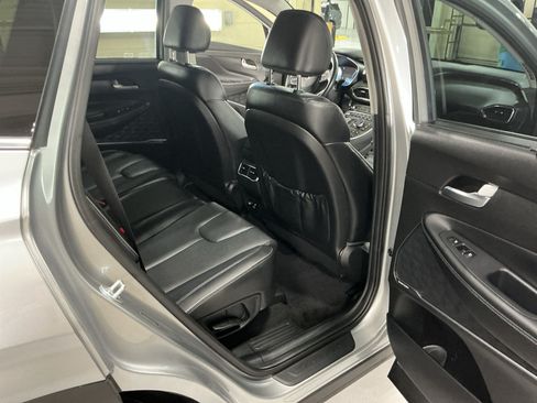 Used 2023 Hyundai Santa Fe Limited AWD/4WD image 13