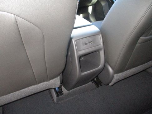 New 2026 Chevrolet Trax RS w/ Sunroof Package image 12