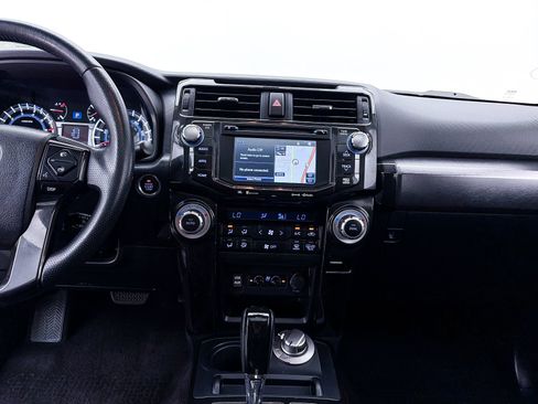 Used 2019 Toyota 4Runner Limited AWD/4WD image 9