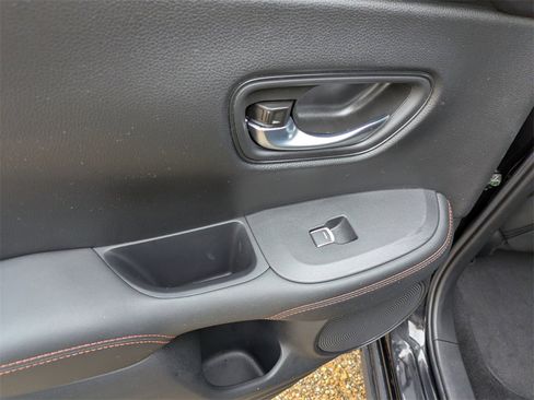 Certified 2024 Honda HR-V Sport image 13