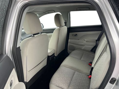 Used 2021 Mitsubishi Outlander Sport LE FWD image 11