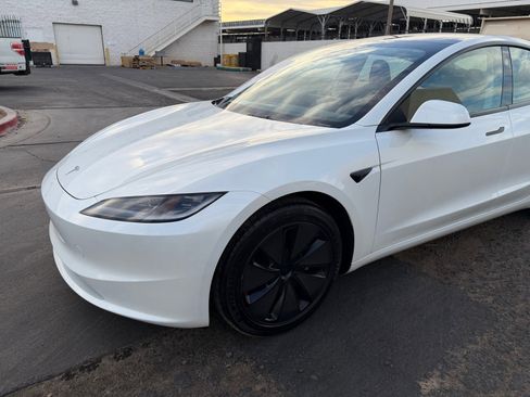 Used 2025 Tesla Model 3 Long Range RWD image 10