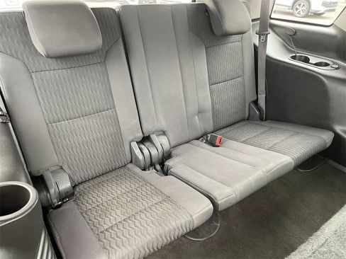 Used 2015 GMC Yukon SLE w/ Convenience Package image 15