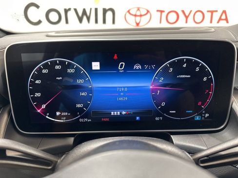 Used 2024 Mercedes-Benz GLC 300 4MATIC image 28