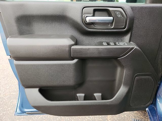 Certified 2025 Chevrolet Silverado 2500 Custom w/ Custom Value Package AWD/4WD image 14