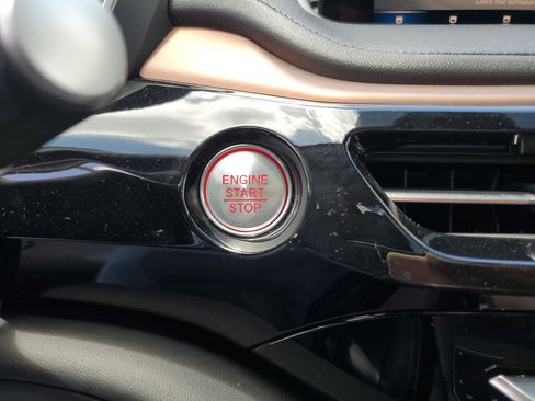 Used 2022 Acura MDX FWD w/ Technology Package image 29