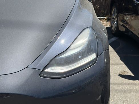 Used 2023 Tesla Model Y Performance AWD/4WD image 6