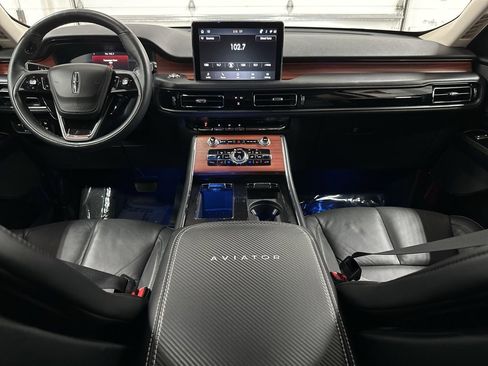 Used 2023 Lincoln Aviator Reserve w/ Equipment Group 201A image 22