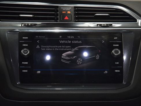 Used 2023 Volkswagen Tiguan SE R-Line AWD/4WD image 29