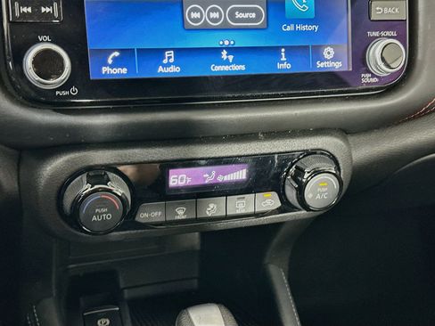 Used 2023 Nissan Kicks SR FWD image 21