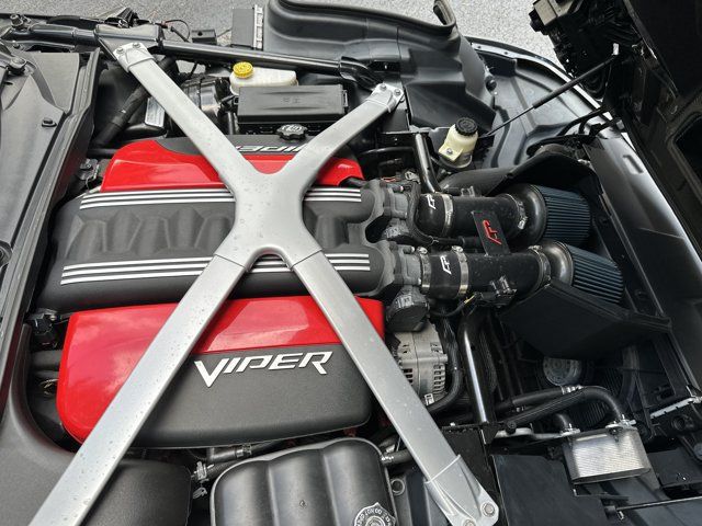Used 2013 SRT Viper GTS w/ GTS Laguna Interior Pkg RWD image 44