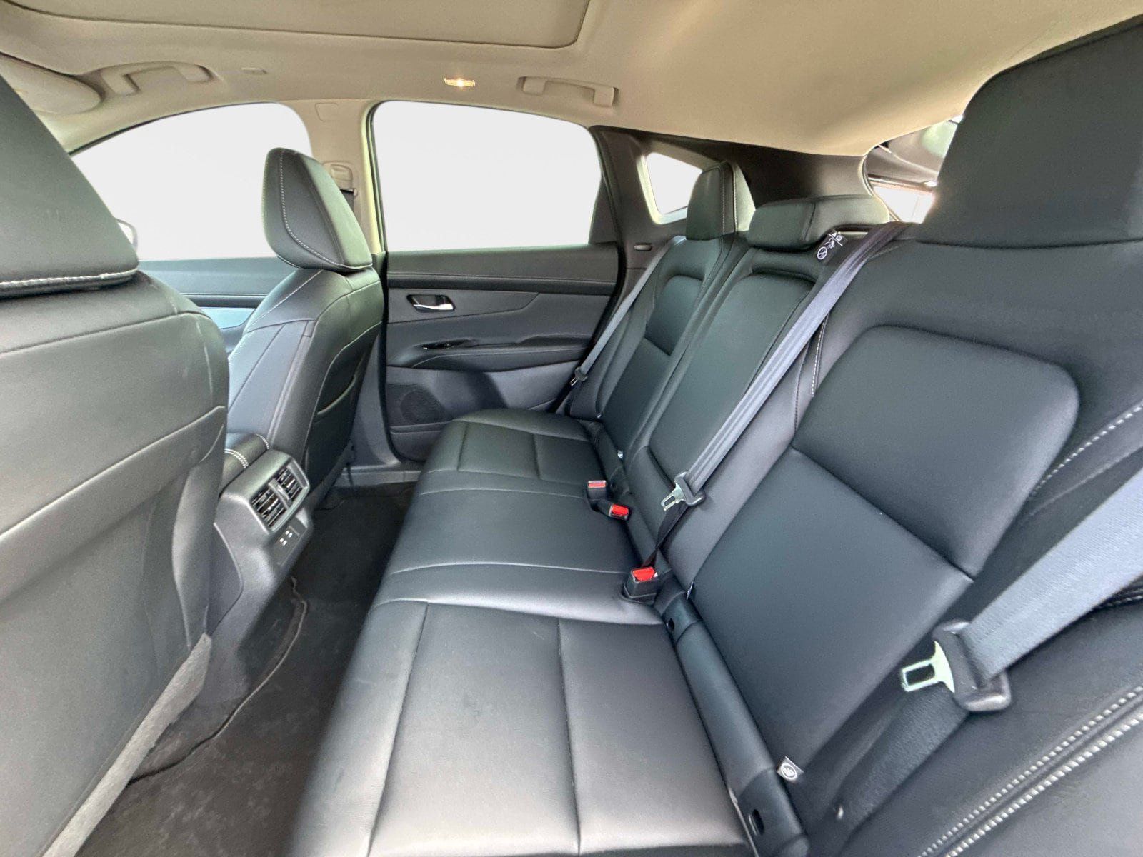 Used 2025 Nissan Murano SL w/ Cargo Package AWD/4WD image 16