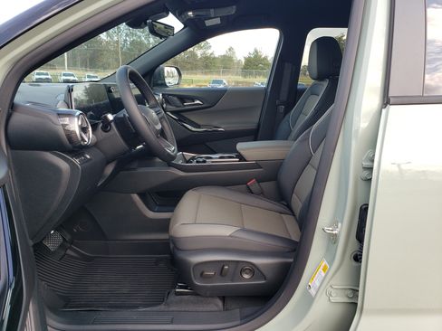 New 2026 Chevrolet Equinox LT image 30