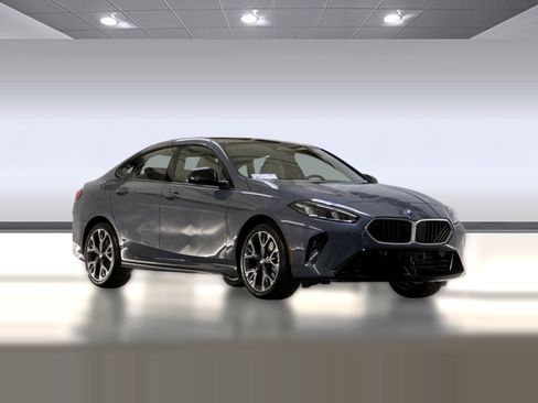 Used 2026 BMW 228i w/ Premium Package FWD image 7