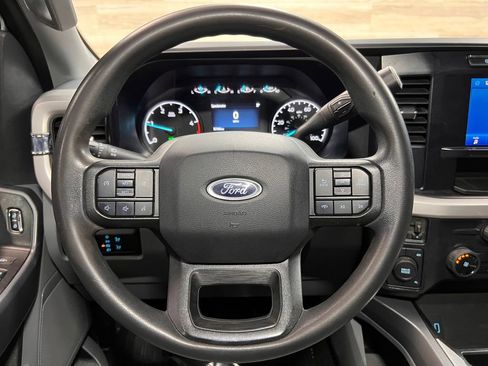 Used 2023 Ford F350 XLT image 9