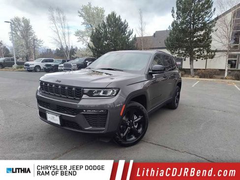 New 2026 Jeep Grand Cherokee Limited image 1