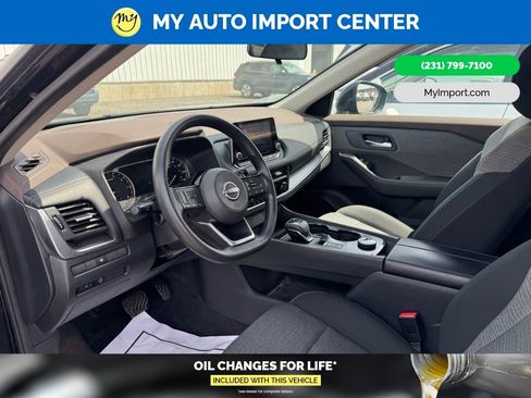 Used 2023 Nissan Rogue SV AWD/4WD image 8