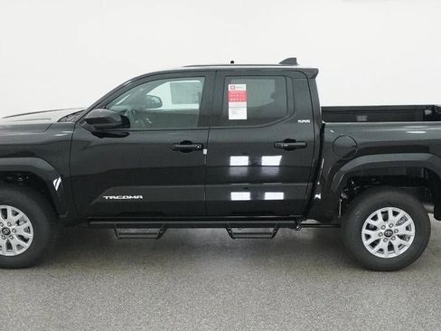 New 2026 Toyota Tacoma SR5 image 3