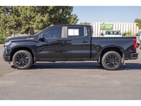 Used 2022 Chevrolet Silverado 1500 RST AWD/4WD image 6