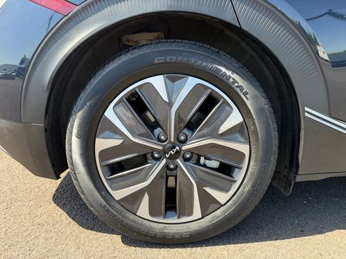 Used 2024 Kia EV6 Light AWD/4WD image 10