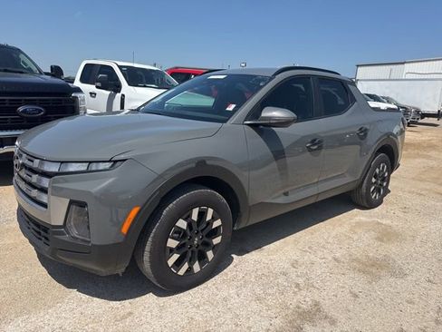 Used 2025 Hyundai Santa Cruz SEL AWD/4WD image 1