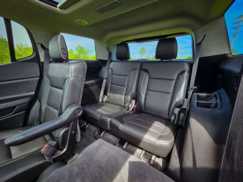 Used 2019 GMC Acadia SLT AWD/4WD image 33