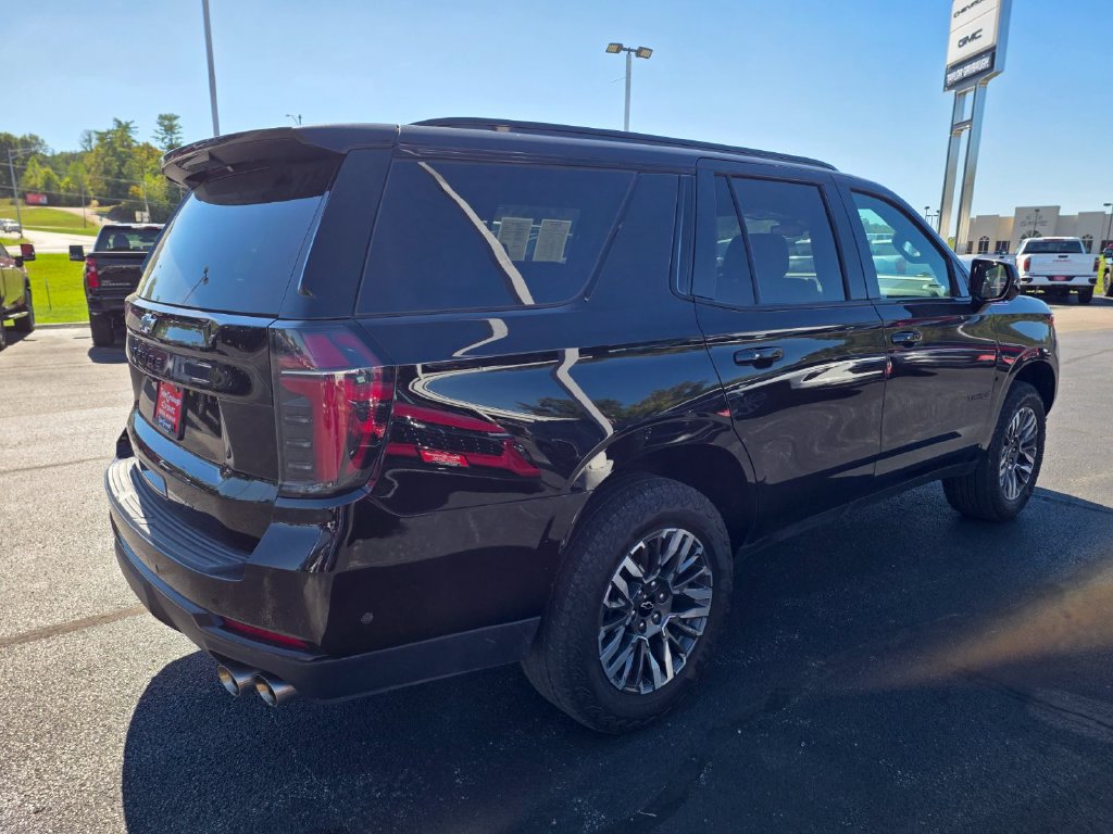 Used 2025 Chevrolet Tahoe Z71 AWD/4WD image 9