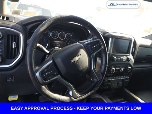 Used 2020 Chevrolet Silverado 2500 LT w/ Convenience Package image 16
