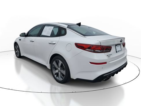 Used 2019 Kia Optima S w/ S Panoramic Sunroof Package image 4