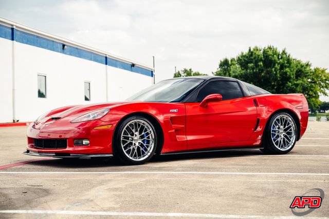 Used 2009 Chevrolet Corvette ZR1 w/ Preferred Equipment Group RWD image 57