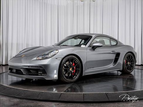 Used 2025 Porsche 718 Cayman GTS RWD image 5