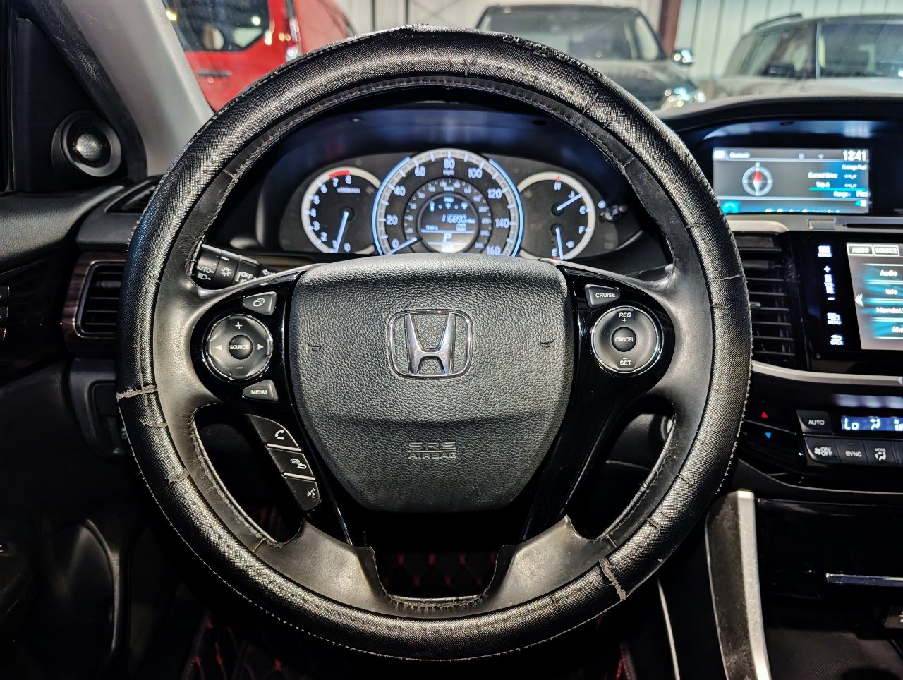 Used 2016 Honda Accord EX-L image 32