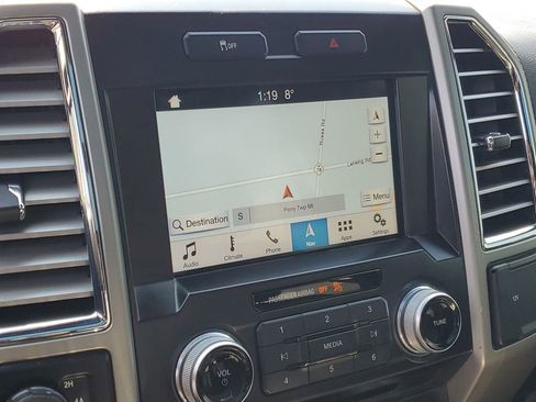 Used 2016 Ford F150 Lariat w/ Equipment Group 501A Mid image 22