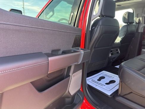 New 2026 Ford F250 Lariat w/ Tremor Off-Road Package image 27