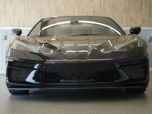 Used 2023 Chevrolet Corvette Stingray Premium Conv w/ Z51 Performance Package RWD image 5