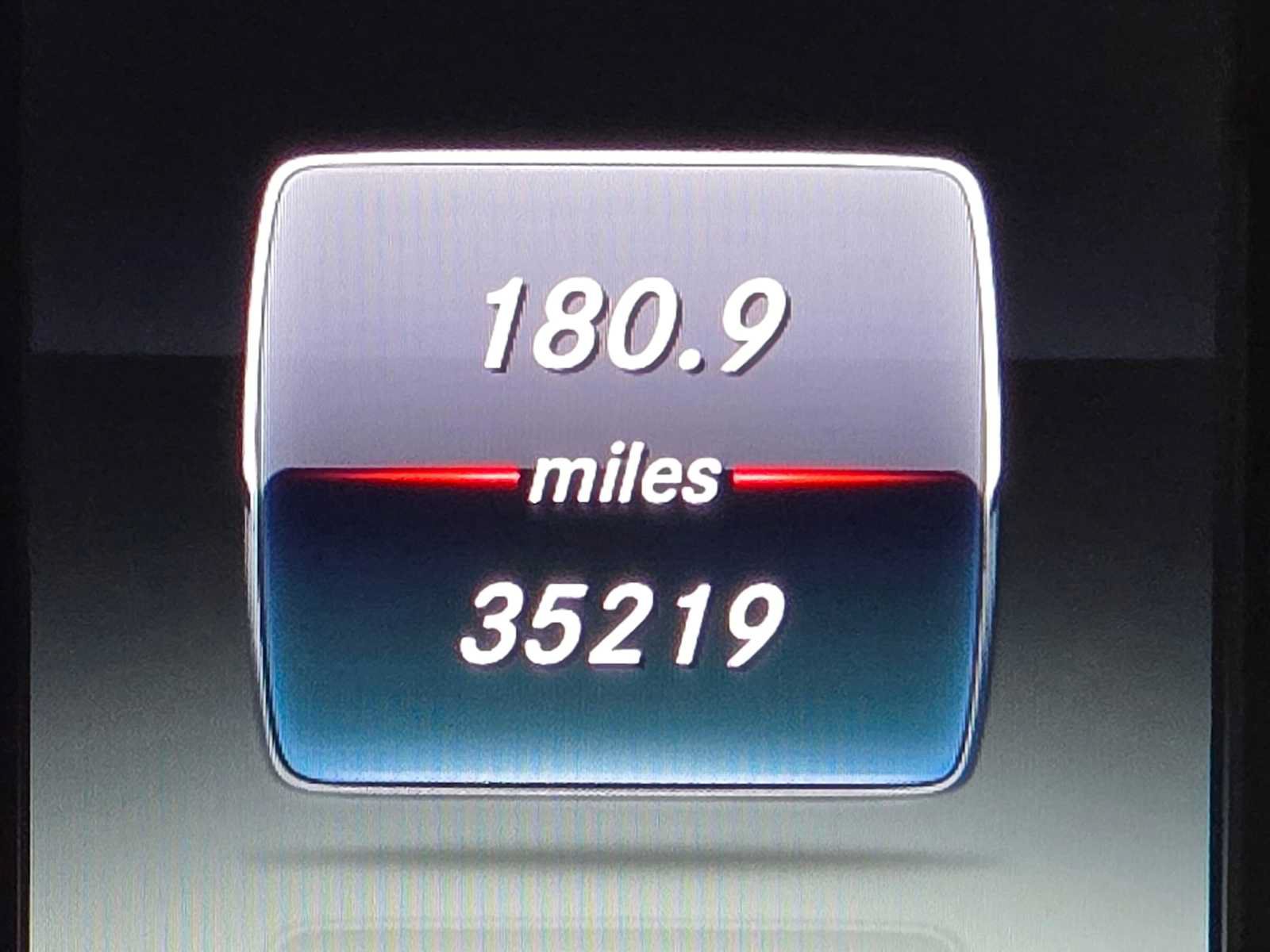 Used 2019 Mercedes-Benz GLC 300 4MATIC image 26
