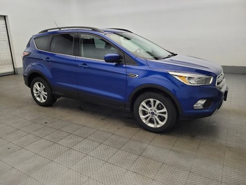 Used 2018 Ford Escape SE w/ SE Sync 3 Package image 11