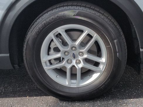 Certified 2025 Ford Explorer Active RWD image 10